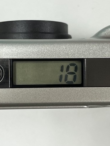 MINT LCD Works MINT IN Case Ricoh R1s Silver Point & Shoot Film Camera JAPAN - Picture 2 of 13