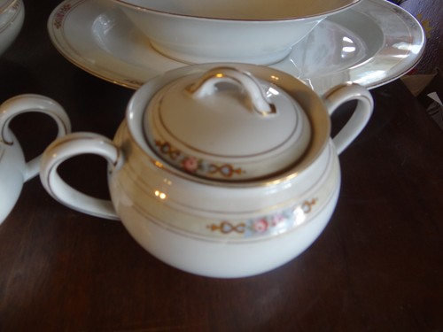 Noritake japan ansonia m China 21 various pieces one tiny chip on sugar bowl - Picture 6 of 12