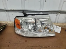 Passenger Headlight Bright Background Fits 04-08 FORD F150 PICKUP 295000