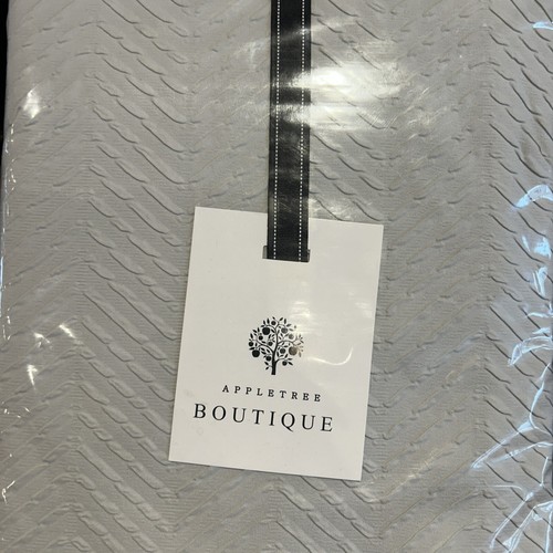 Appletree BOUTIQUE DOUBLE SIZE SILVER / GREY Duvet Cover Set - Picture 5 of 6