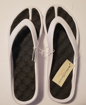 Bobbie Brooks Must Haves White Strap Rubber Sandals Slides Women s L (9-10)  NEW