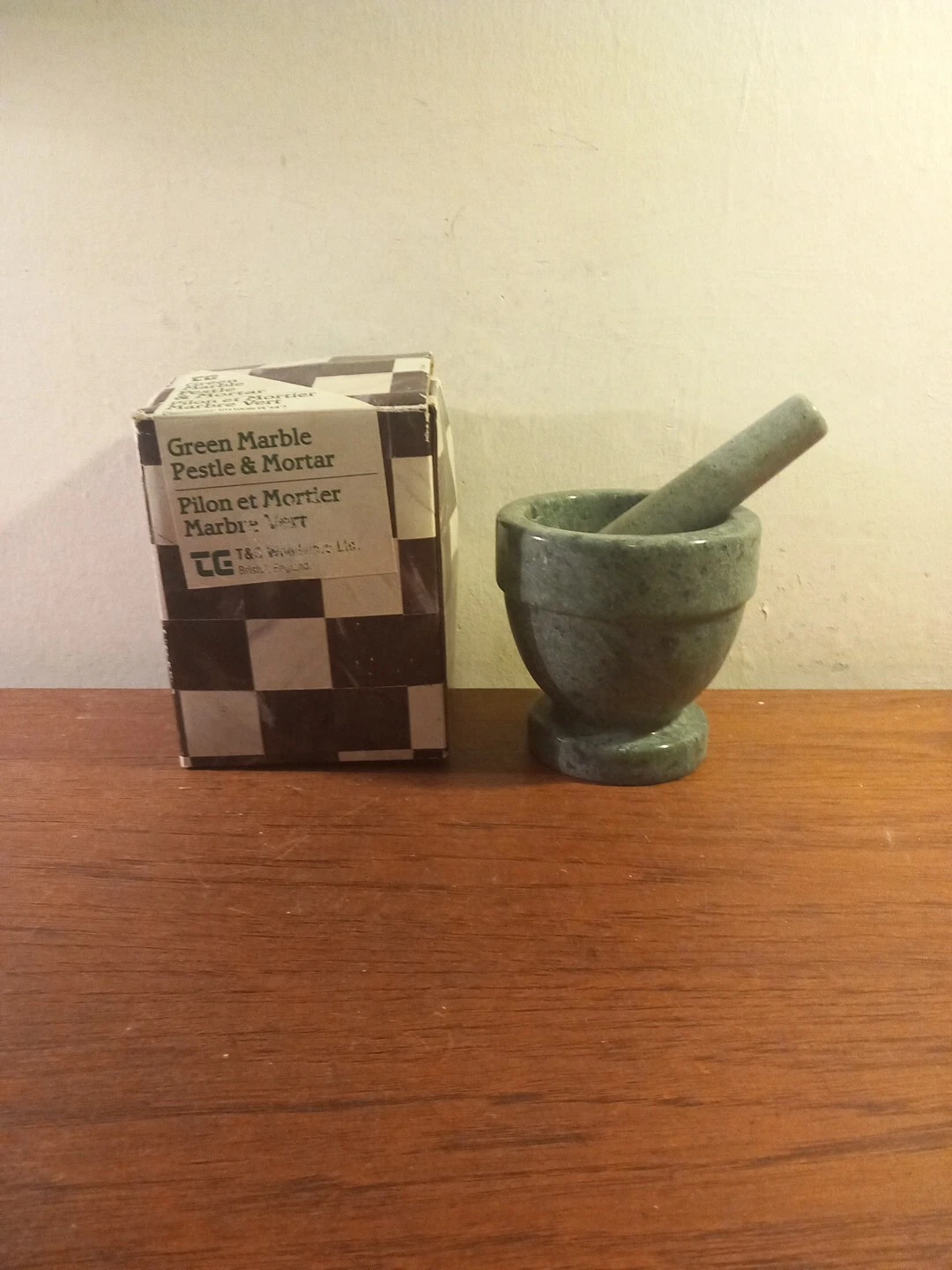 TG GREEN MARBLE PESTLE & MORTAR