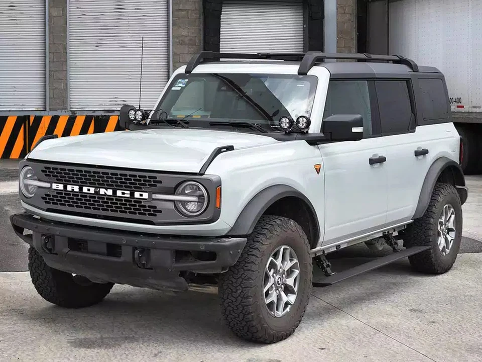 RT VoltStep Electric Powder Coat Running Boards Fit 2021-2025 Ford Bronco 4-Dr Foto 2 de 4