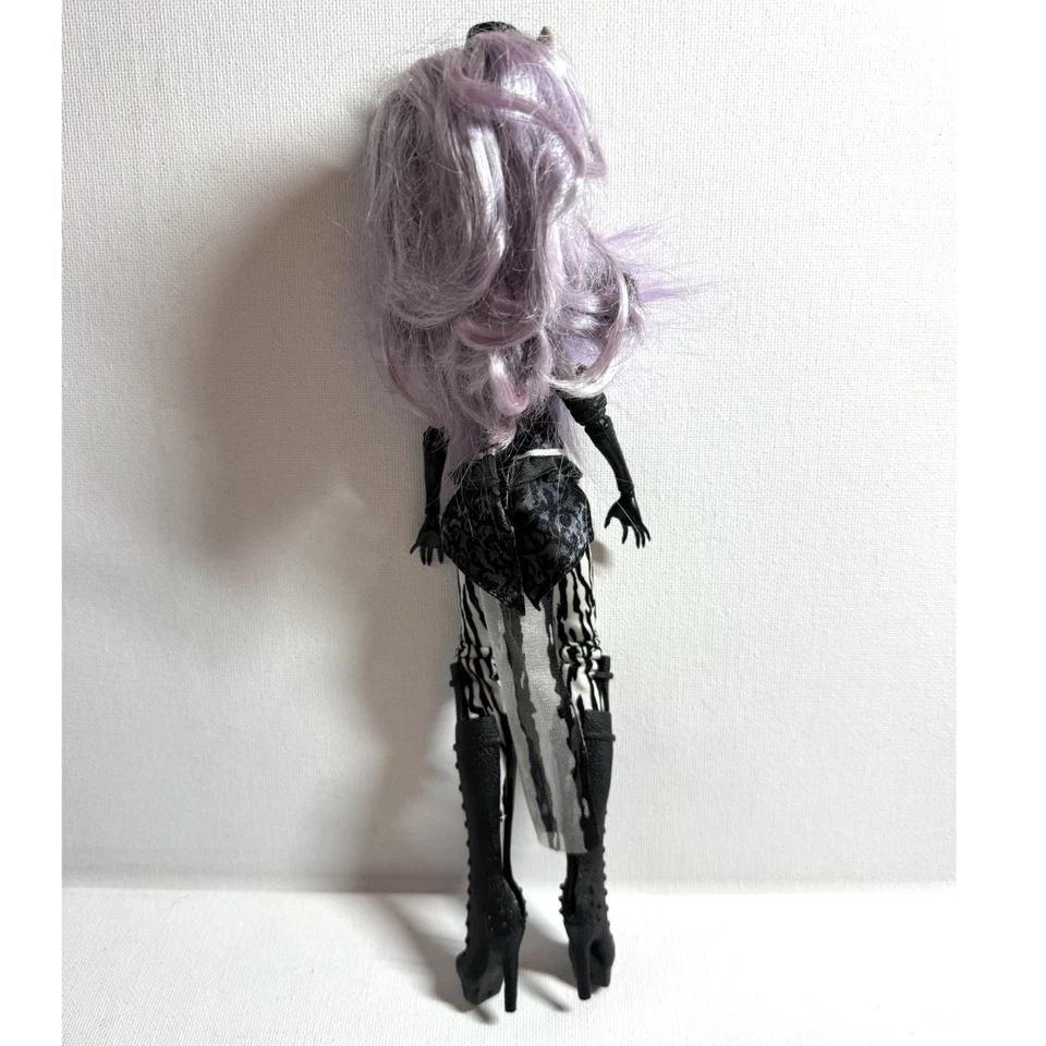 Monster High Freak Du Chic Clawdeen Wolf Muñeca Circo Pelo Púrpura con Mascota Completa Foto 4 de 4