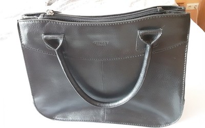 Schwarze Henkeltasche von Osprey London