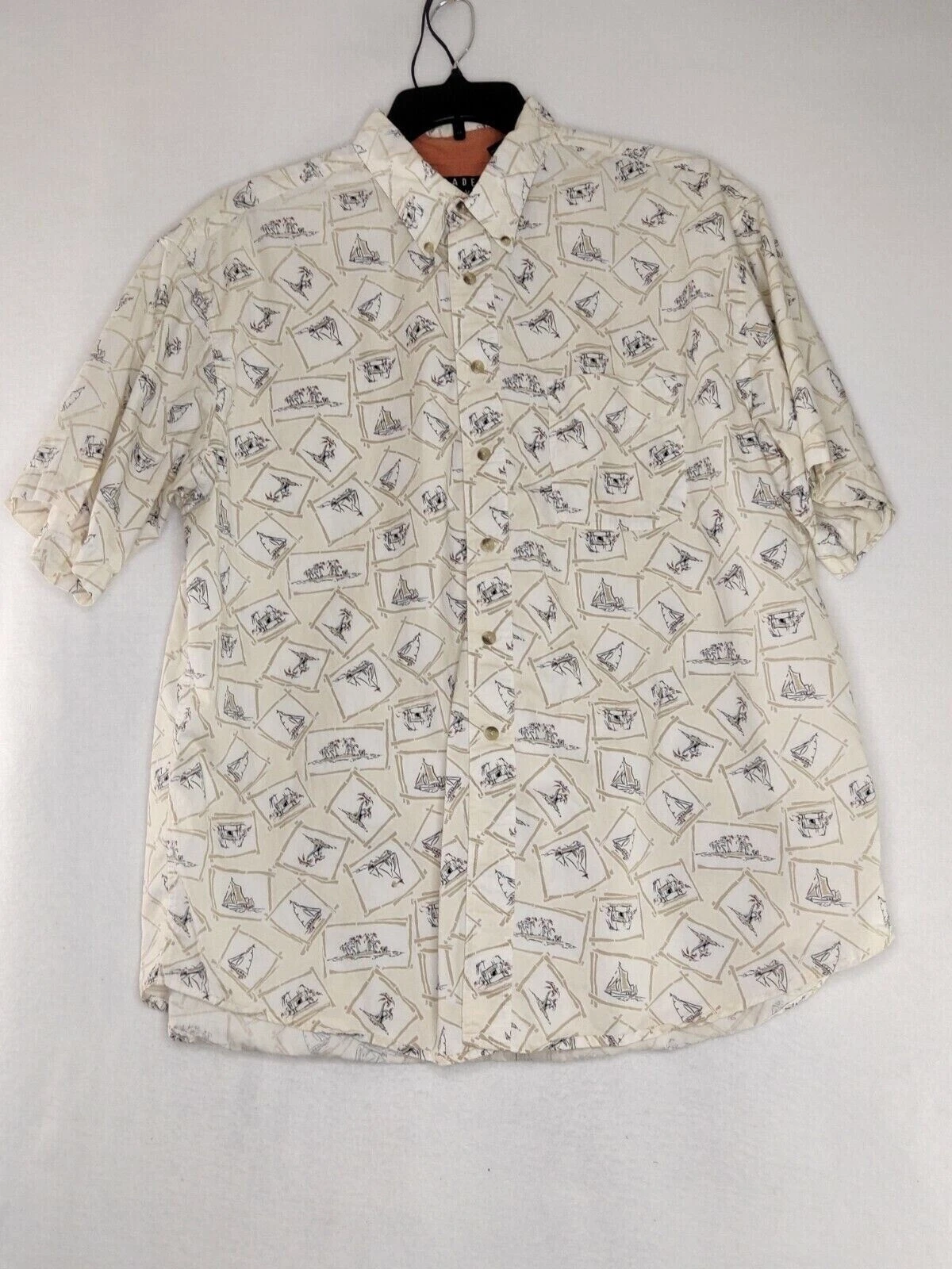 Trader Bay Mens XL Multicolor Button Up Sailboat Short Sleeves Collared Shirt