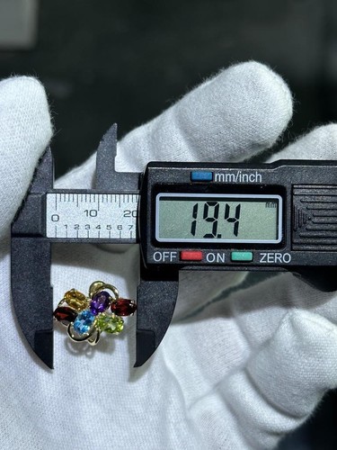 Pendientes con racimo de piedras preciosas multicolores de oro amarillo de 14k 5,3 gramos tachuelas regalo - Imagen 7 de 12