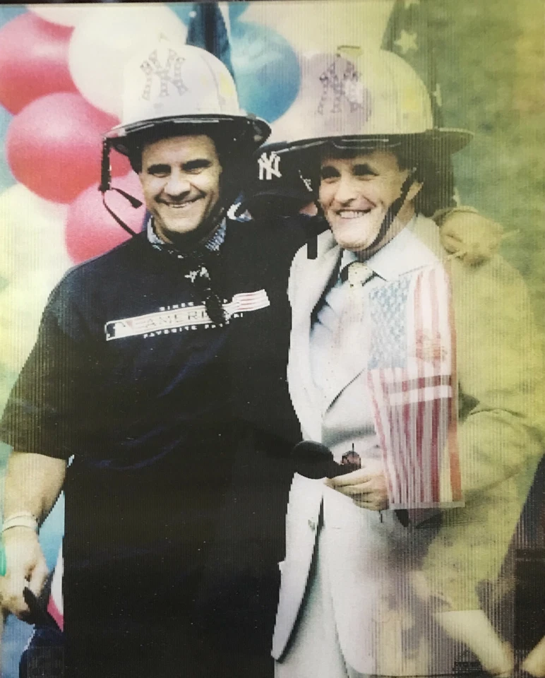 JOE TORRE PAUL O'NEILL ICONIC STEINER SPORTS MAGIC MOTION 16X20 PICTURE - Image 3 of 4