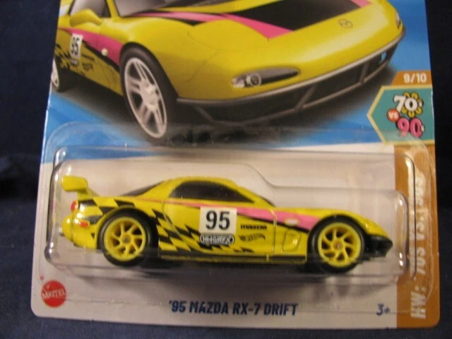 Mazda RX-7 DRIFT #163 2025 Hot Wheels amarillo '95, con cambio de rueda de pilotos reales Foto 2 de 4