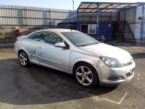 13220831 Porta Fusibili per OPEL ASTRA H TWIN TOP Cosmo 2006 521553 - Foto 7 di 8