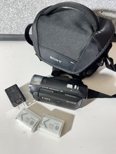 Sony HDR-PJ440 HD Handycam Camcorder W TWO BATTERIES AND CHARGER, Bag, Good Con