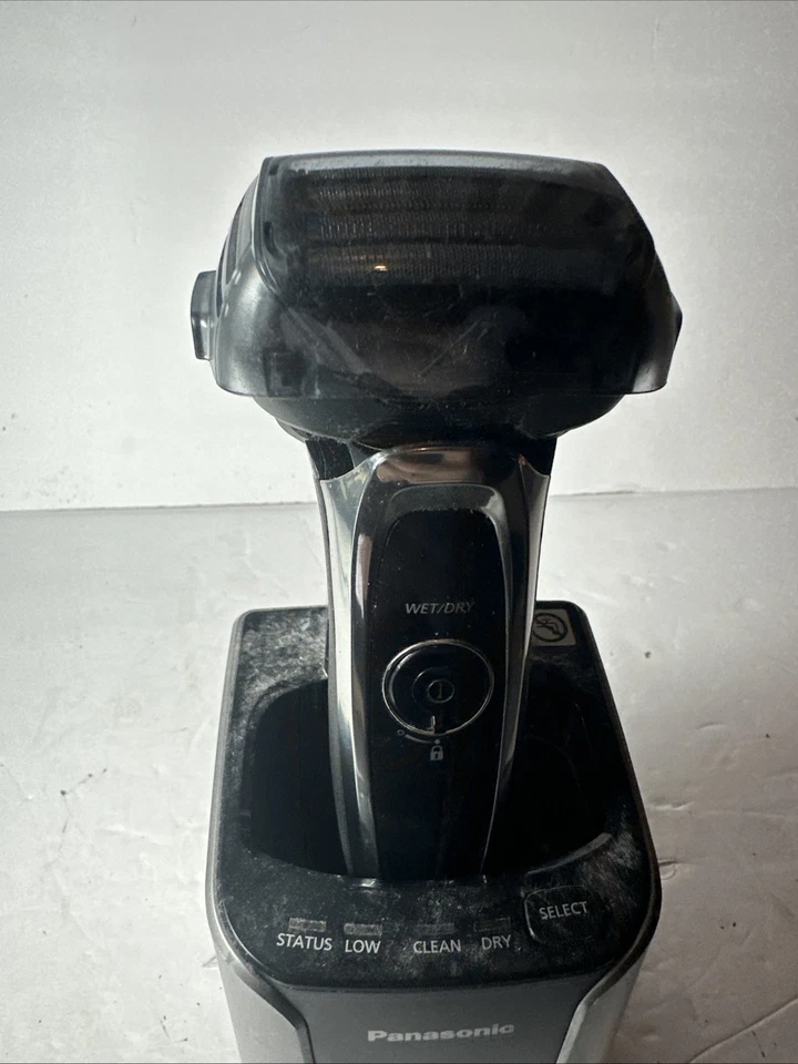 Panasonic ES-LV9N Arc5 Cordless Rechargeable Men's Electric Razor Shaver Kit (2) - Image 2 of 4