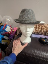 DUNN & CO VINTAGE TWEED / WOOL TRILBY FEDORA HAT   60S ?