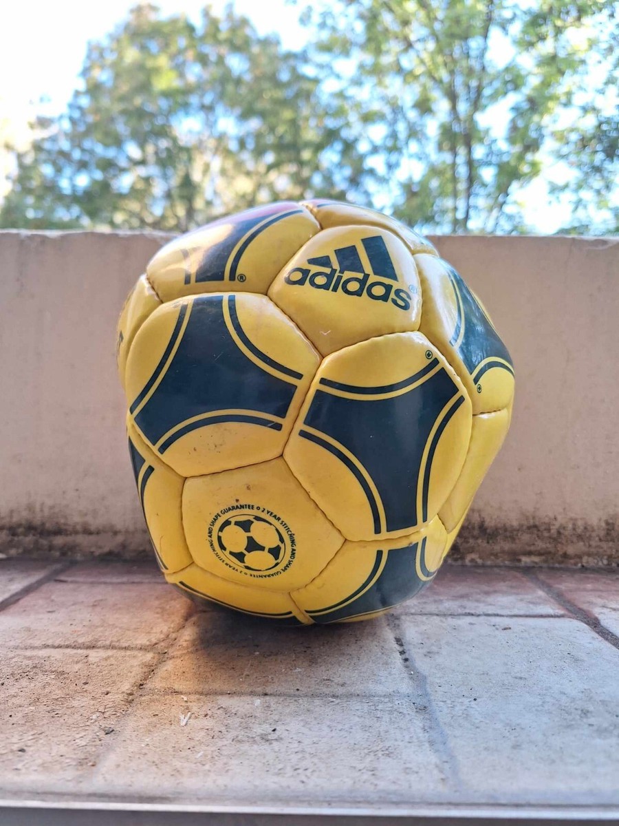 adidas gazelle silver green womens Samba Infiniti 4 MAX Training Footballs with AirFoam   ChildrensFootball.com