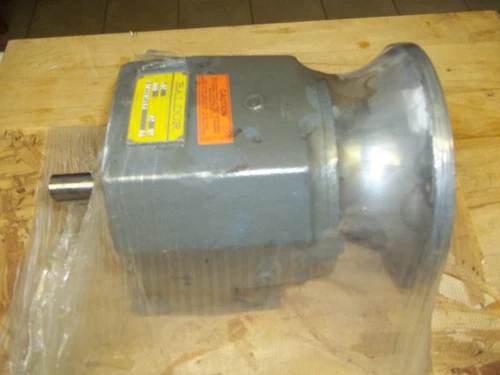 NEW  BALDOR INLINE GEAR REDUCER 32:1 RATIO F103232SB5