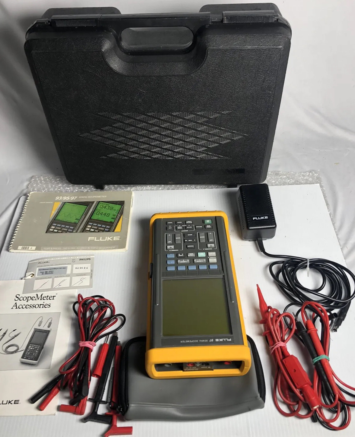 Fluke 97 Auto Scopemeter Dual Trace 50 MHz Handheld Oscilloscope