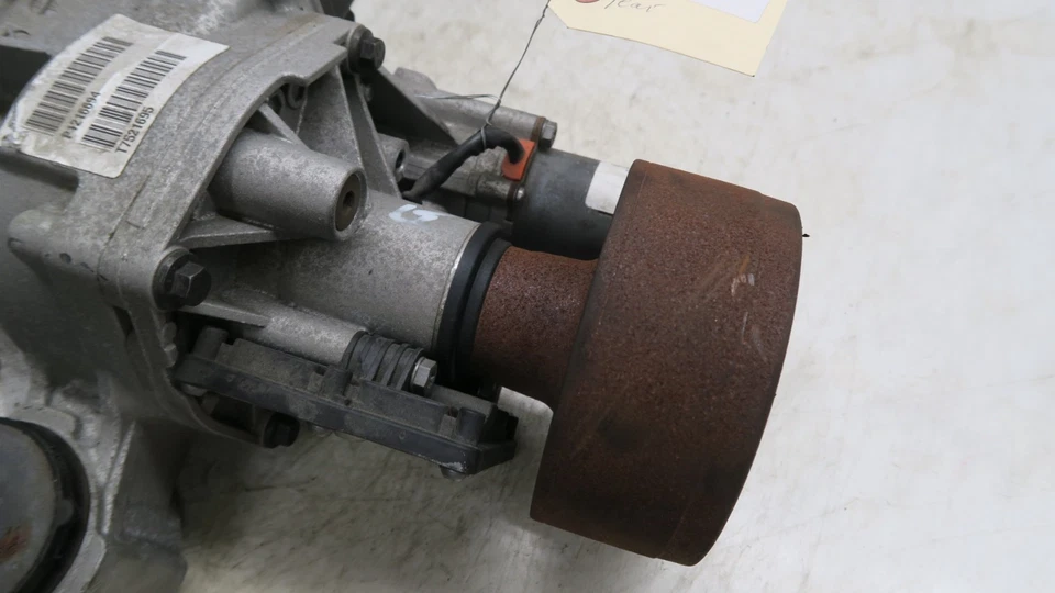2018-2022 Volvo XC60 OEM AWD Rear Differential Assembly 3.33 Ratio P1216694 - Image 2 of 4