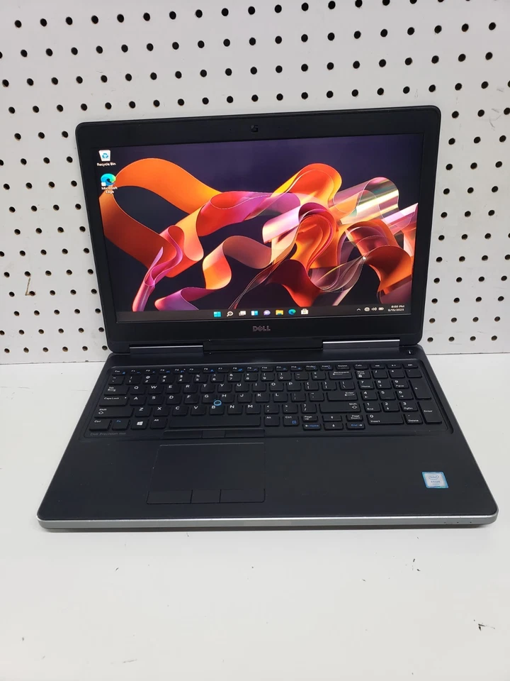 Dell Precision 7510 15.6"|Xeon® E3-1505Mv5 @2.8 Ghz 32GB | 512GB SSD Win11 Pro  - Image 2 of 4