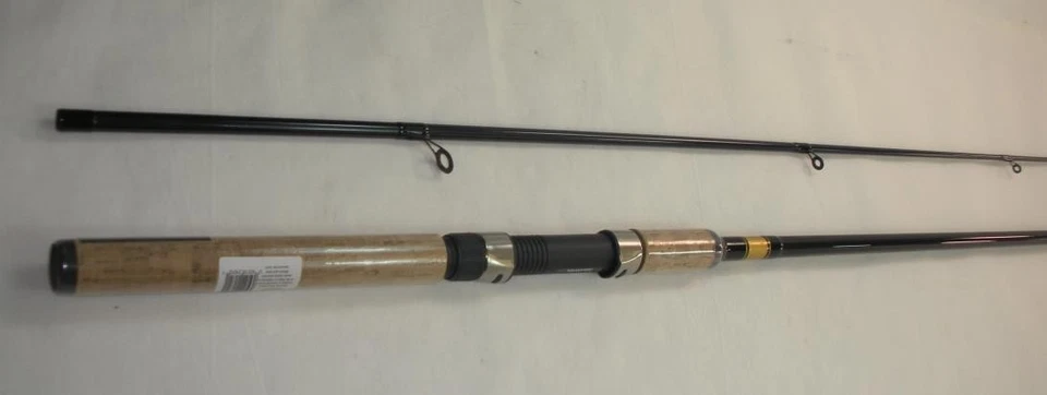 Daiwa SWD70 MFS 7 Ft Sweepfire Glass Spinning Rod  Medium Fast Action 2 pc - Image 3 of 4