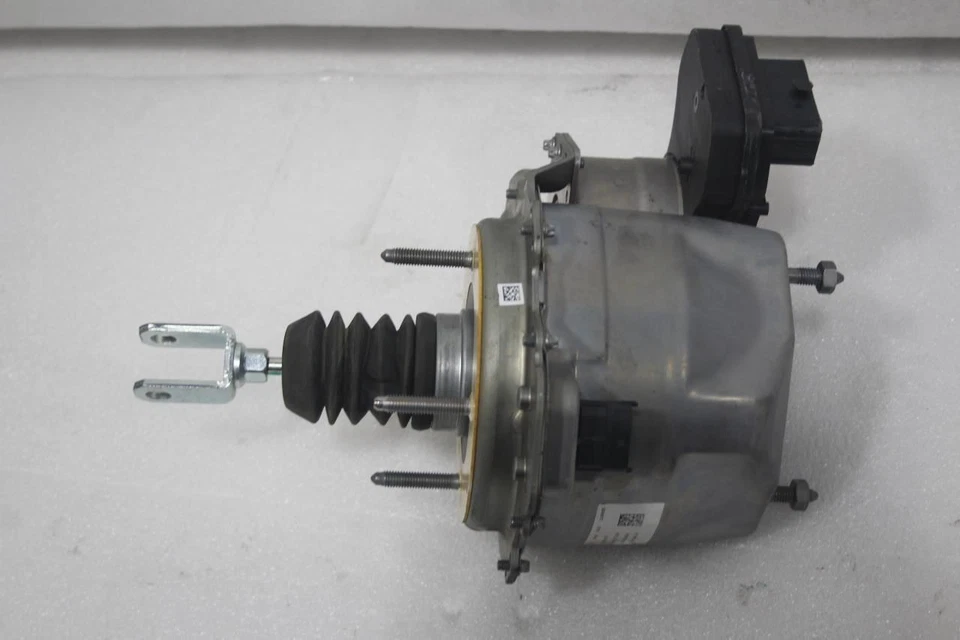 2020 2021 2022 2023 2024 TESLA MODEL Y POWER BRAKE BOOSTER 1188671-00-A - Image 2 of 4