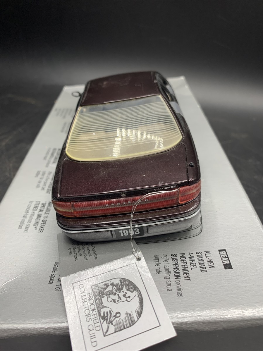 1993 Chrysler Concorde Brookfield Collectors Guild 1/24 Metallic