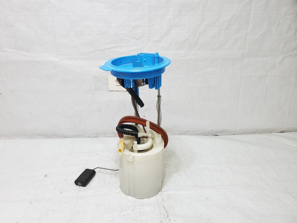 2009-2017 Volkswagen Tiguan Fuel Pump Assembly 2.0L OEM 5N0-919-087-H Foto 3 de 4