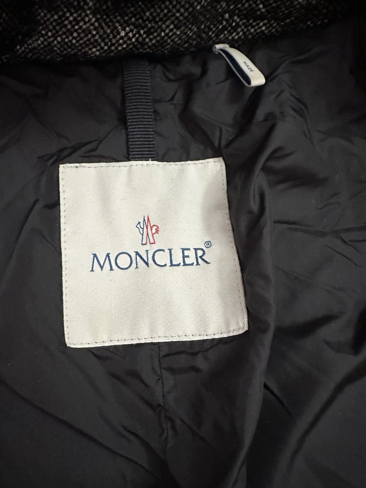 Piumino donna Moncler modello tweed petite taglia 00