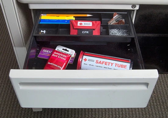 Mini Llavero RCP Cruz Roja Americana + Guantes Máscara / Kit de Barrera Protector Facial Foto 4 de 4