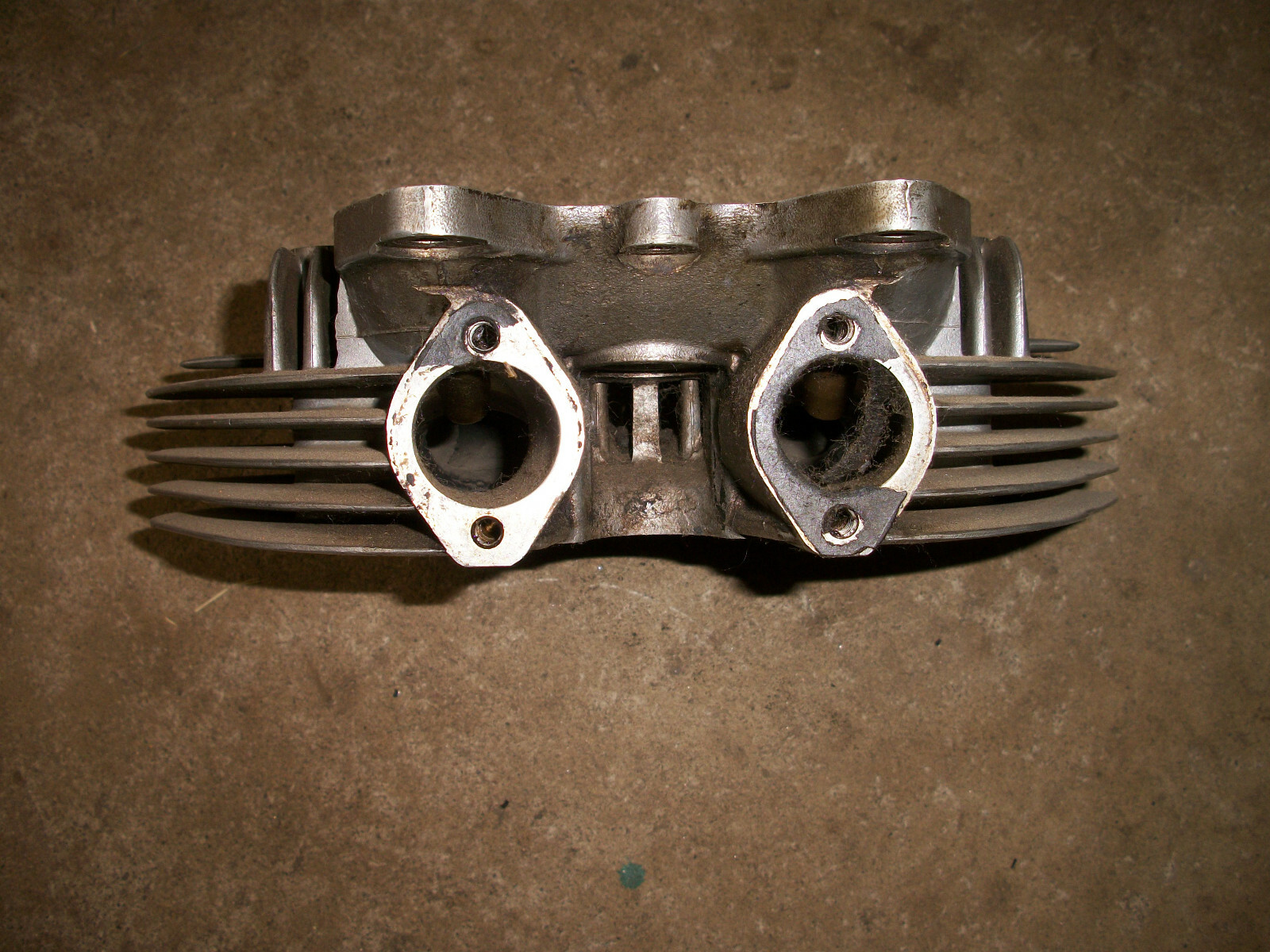 Triumph Cylinder Head 8 Bolt Single Carb 650cc E3548 for sale online eBay