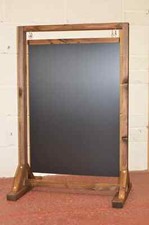 SMALL WOODEN SWINGING PAVEMENT SIGN A-BOARD CHALKBOARD / CAFE / SHOP/ PUB