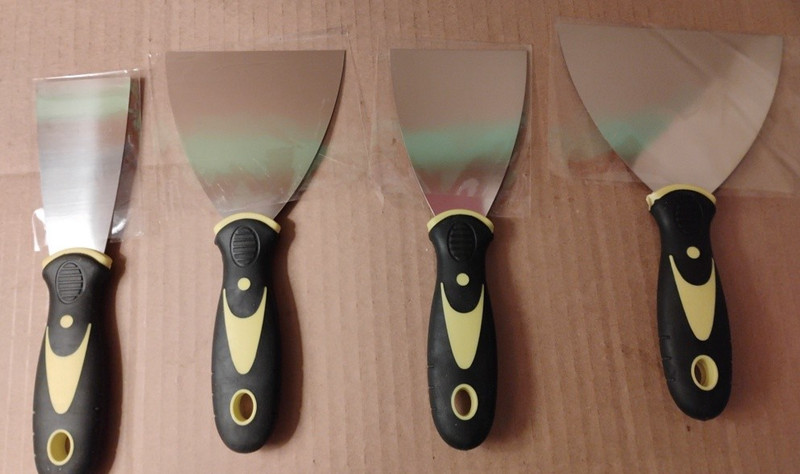 Putty Knife 4Pcs Lot Spackle Set 2, 3, 4, 5 in Stainless Steel Paint Scraper