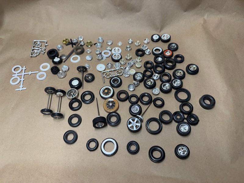 VNTG Wheel & Tire Lot MSC Hot Rod Race Stock & MORE 1/25 Scale Model Car LOOK