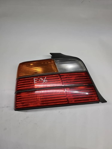 BMW 3 E36 Rücklicht hinten links 00912693 1993 11711658