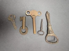 LOT OF 5 BRASS CLOCK Winding Keys Tool Antique Unmarked