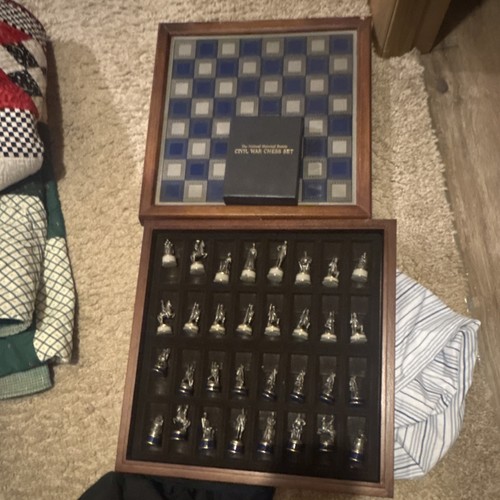 The National Historical Society Civil War Chess Set Metal Wood Blue Silver Brown