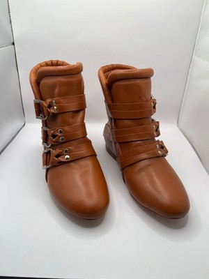 Be & D  Leather Straps Buckled Pattern Ankle Boots Women's Size 6 or 36EU