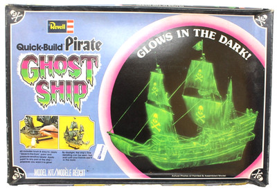 Revell H-519 Pirate ''Ghost Ship'' Bausatz - 1:72 - in Originalverpackung