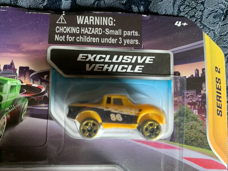 Micro Machines Truck Mini Vehicle Hauler Bisarca Porta Auto - Immagine 2 di 3