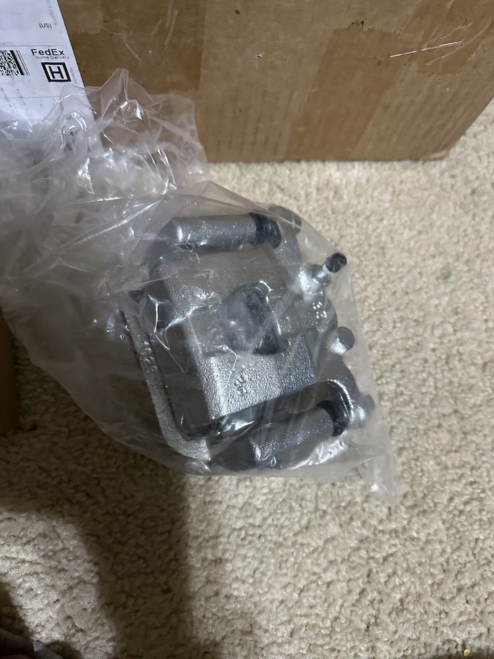 Pinzas de freno delanteras y traseras con kit de soporte para Nissan Altima 2013 - 2018 Foto 2 de 4