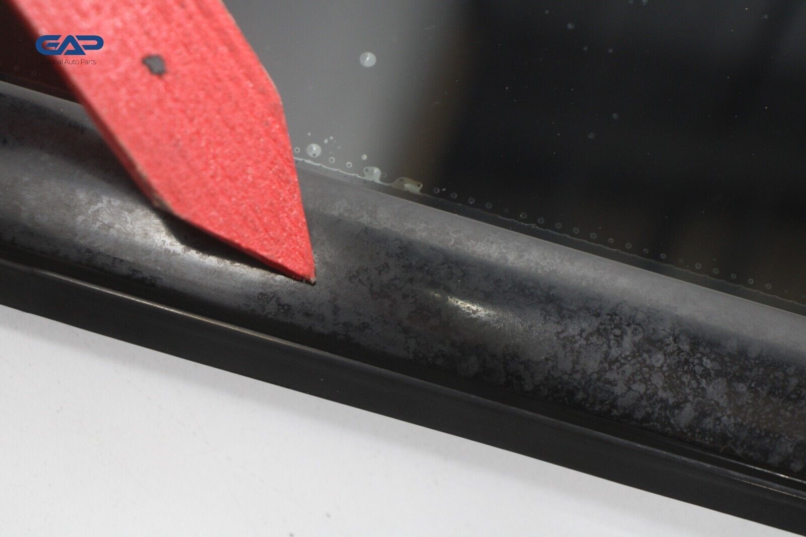 2010-19 ASTON MARTIN RAPIDE FRONT RIGHT SIDE DOOR WINDOW CORNER FIXED GLASS OEM