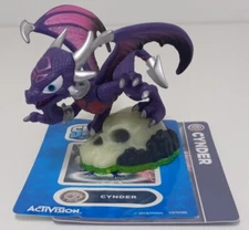 Skylanders Spyros Adventure Cynder Activision Figure