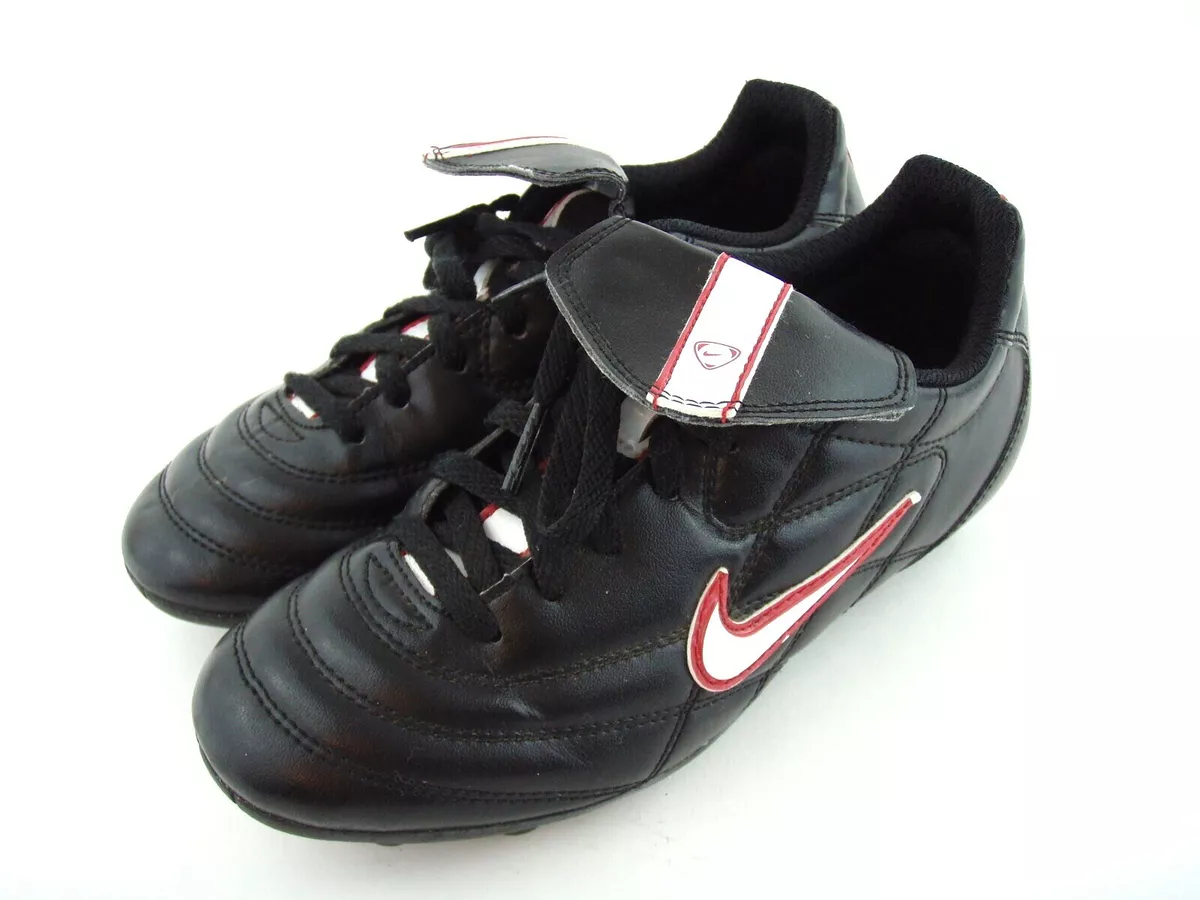 Nike tiempo 750 new arrivals