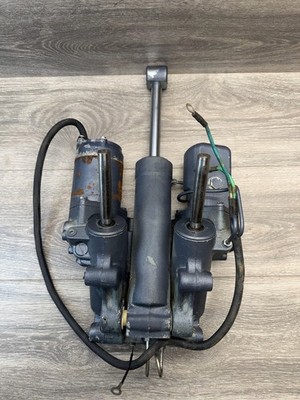 6G5-43800-05-4D Yamaha Outboard 2 Stroke 115HP 130HP Power Trim