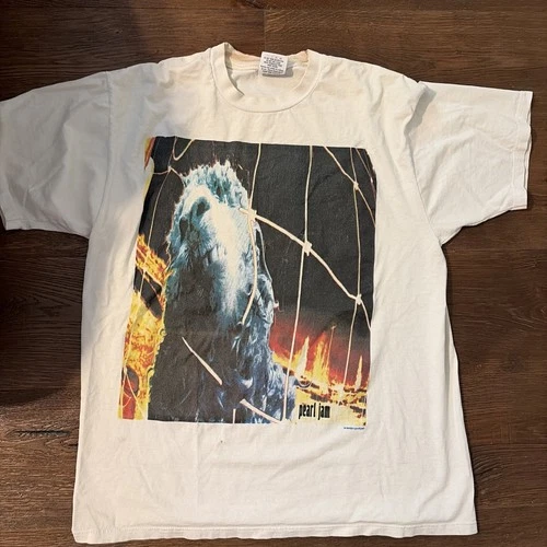 Pearl Jam "Threadworm" Vintage Band Tour Grunge Rock Te 1990s vintage concert t-shirt, vintage, single stitch, B+ condition