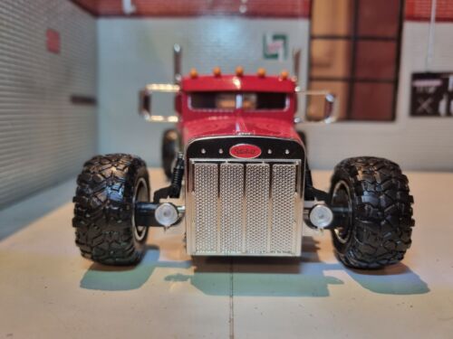 Fast And Furious Peterbilt 2019 32089 Hobbs Shaw 1:24 Jada Scale Model BNIB - Picture 2 of 8