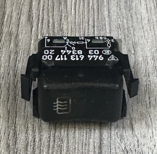 Interruptor de descongelación trasero Porsche 944/924 1977-1988 OEM  Foto 3 de 4