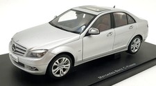 Autoart 1/18 Scale 76263 - Mercedes-Benz C-Class Limousine Avantgarde - Silver