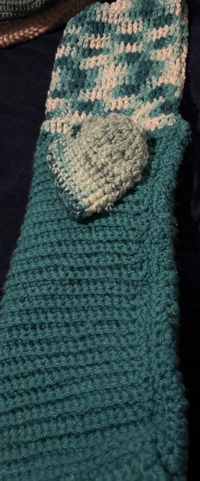 HOODED BABY BUNTING WITH BUTTONS Handmade 0-9 MONTHS CROCHET Includes Free Hat - Image 3 of 4