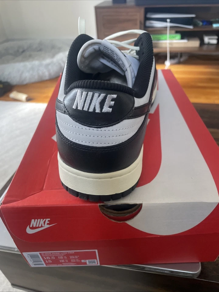 Size 16.5 - Nike Dunk Low Vintage Panda W - Image 4 of 4
