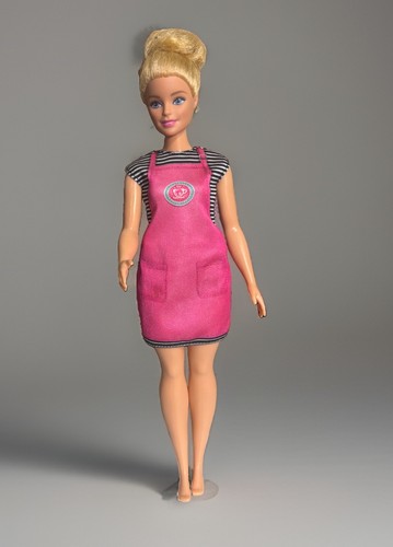 2020 Blonde bun Barbie Curvy "You Can Be Anything" Coffee Shop Barista GMW03